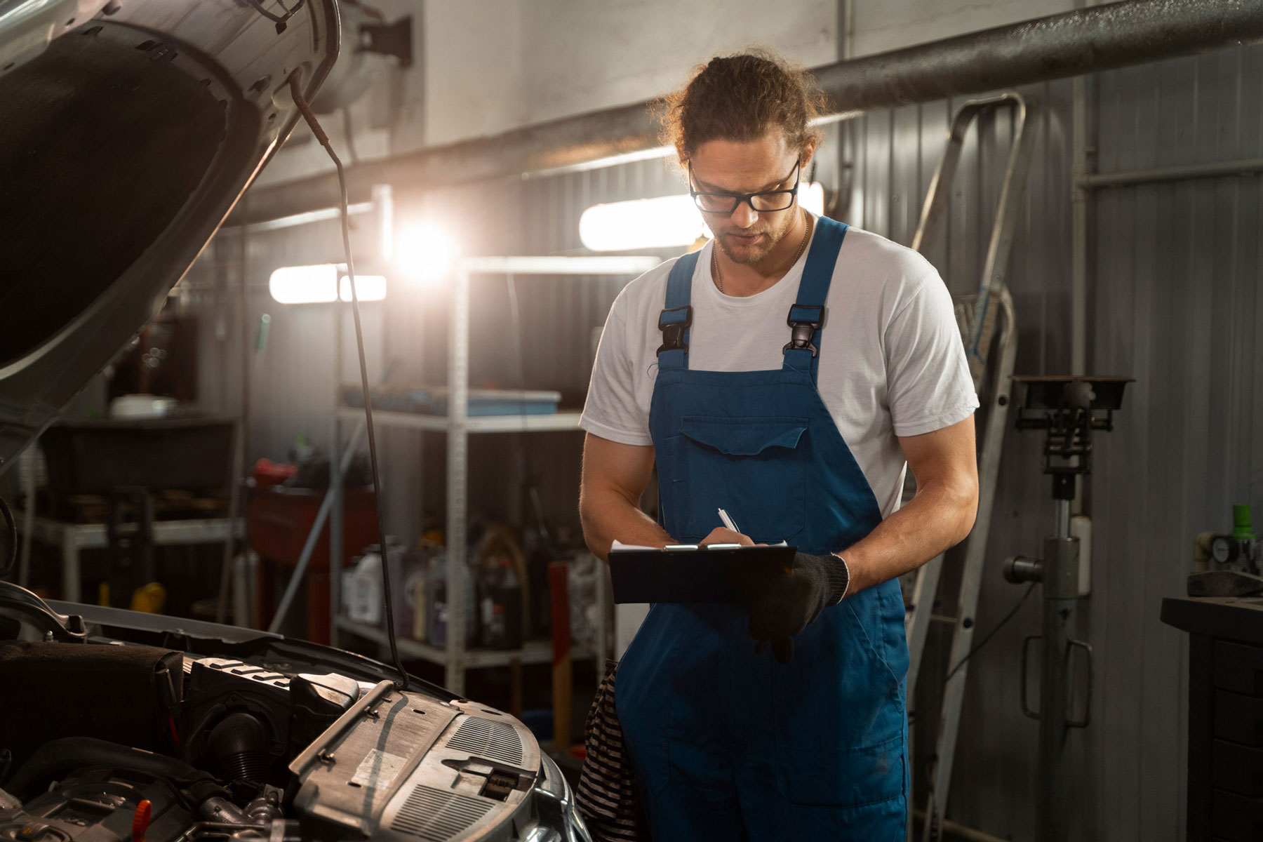 parkirišče letališče Benetke z avtomehanično delavnico in pranjem vozila